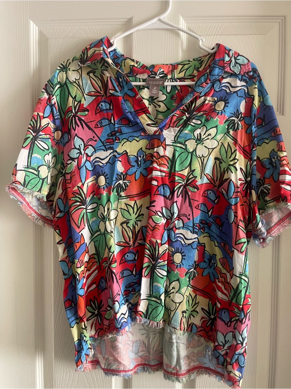 Chico's Multicolor Tropical Print Short Sleeve Tunic